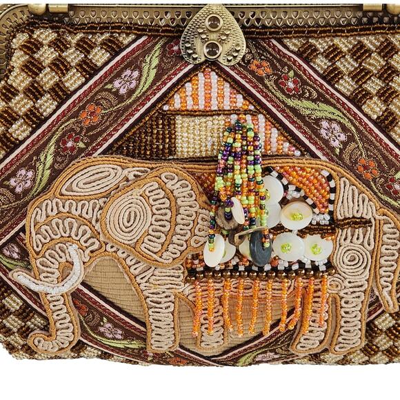 Vintage Beaded Elephant Statement Bag | Detachable Chain | Resort Glam